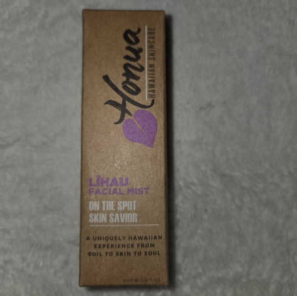 Honua Lihau Refreshing Face Mist - Picture 3 of 9